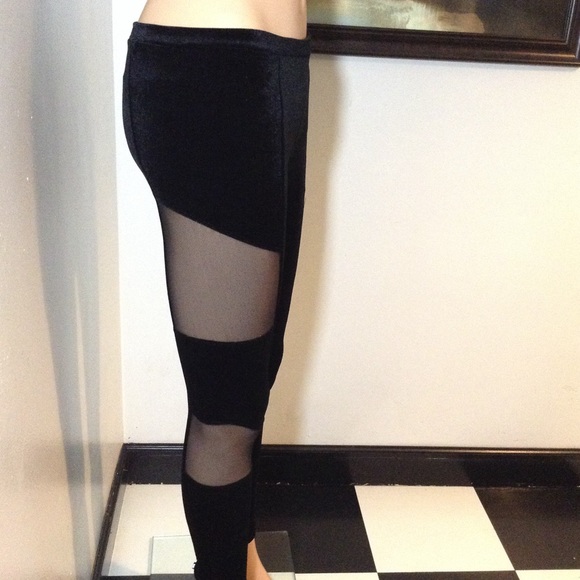 Abound Pants - 🎉 Beautiful Velvet & Mesh Legging